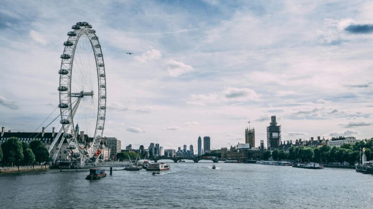 london may fishing